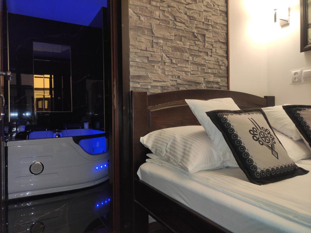 Pokoje I Apartamenty U Sabiny - Dostep Do Jacuzzi Tylko W Wybranych Opcjach Sprawdz Ponizej Szczegoly Rezerwacji ชซาฟนีซา ภายนอก รูปภาพ