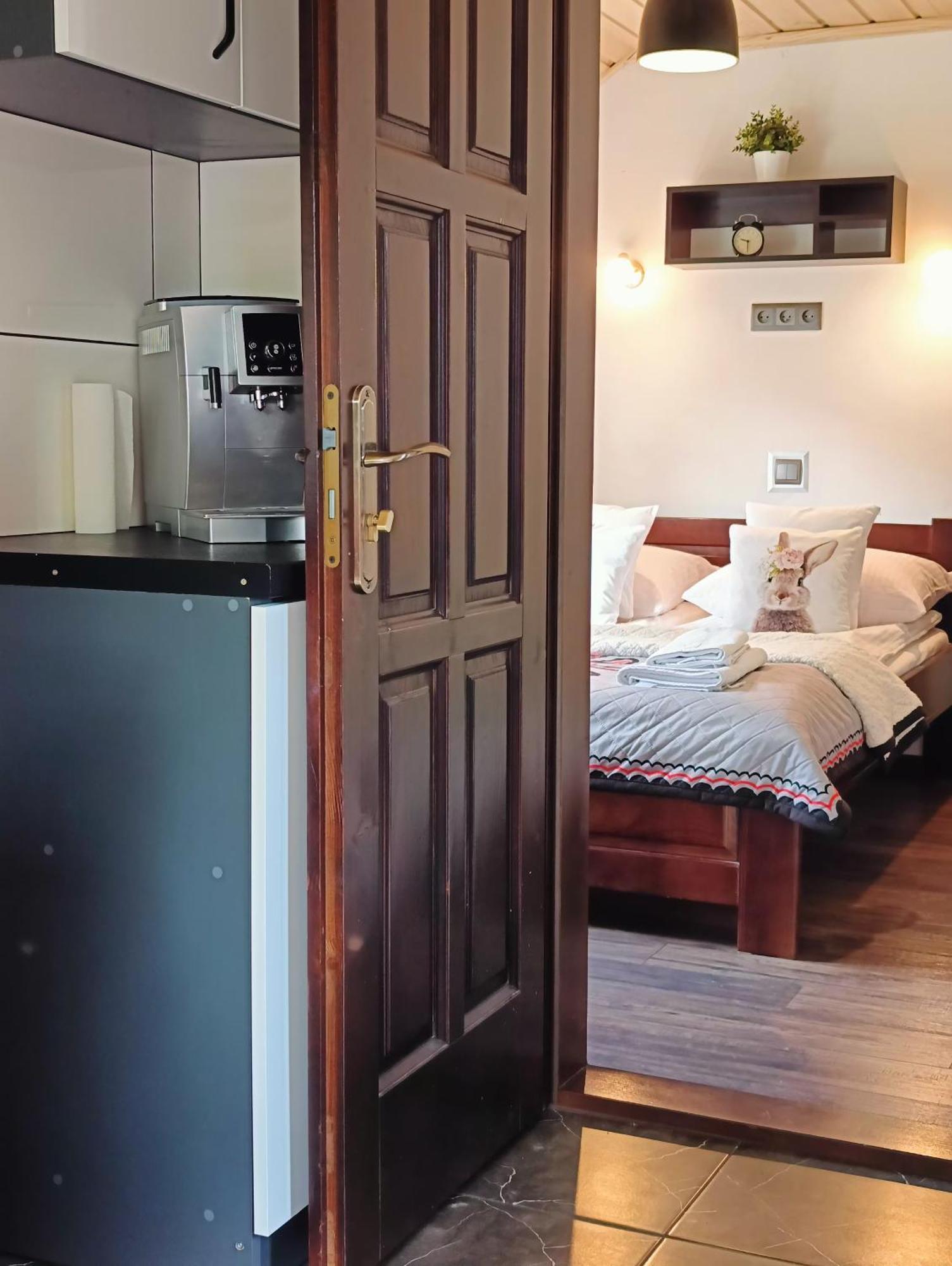 Pokoje I Apartamenty U Sabiny - Dostep Do Jacuzzi Tylko W Wybranych Opcjach Sprawdz Ponizej Szczegoly Rezerwacji ชซาฟนีซา ภายนอก รูปภาพ
