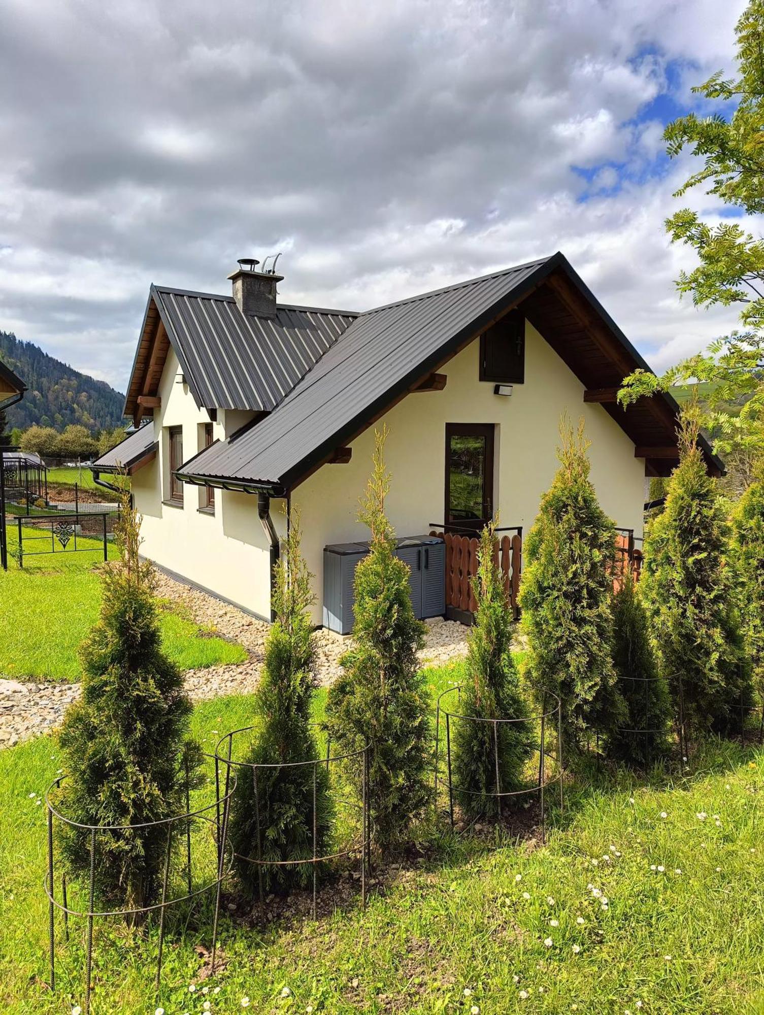 Pokoje I Apartamenty U Sabiny - Dostep Do Jacuzzi Tylko W Wybranych Opcjach Sprawdz Ponizej Szczegoly Rezerwacji ชซาฟนีซา ภายนอก รูปภาพ