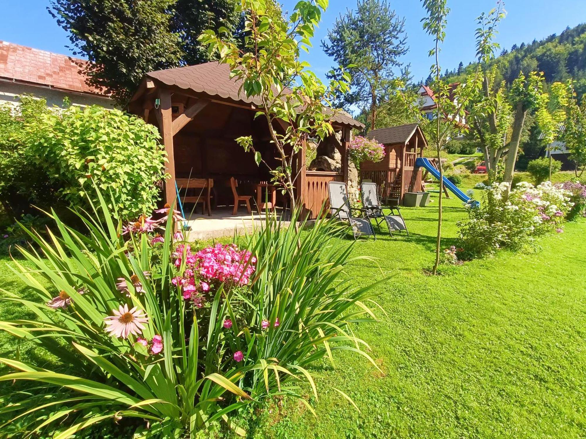 Pokoje I Apartamenty U Sabiny - Dostep Do Jacuzzi Tylko W Wybranych Opcjach Sprawdz Ponizej Szczegoly Rezerwacji ชซาฟนีซา ภายนอก รูปภาพ
